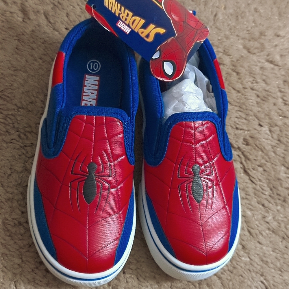 NWT Spiderman slip-on shoes